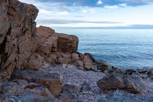 Östersjöns Klippiga Strand Ostersjon Bild Skandinavisk Natur Svenska Kusten — Stockfoto