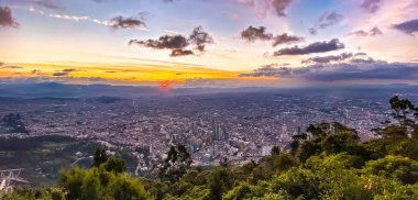 Bogota, Kolombiya 'da Montserrate manzarası