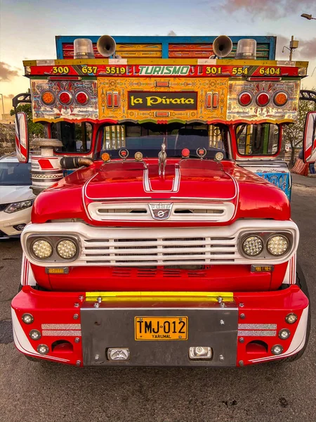 Chiva bus em Cartagena — Fotografia de Stock