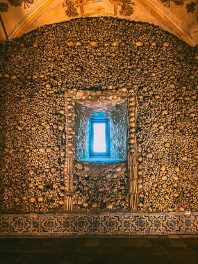 Capela dos Ossos, Evora Portekiz 'deki Kemik Şapeli