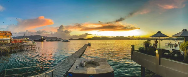 Coron town île coucher de soleil à Palawan, Philippines — Photo