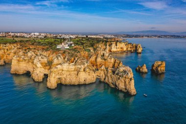 Portekiz, Algarve 'deki Ponta da Piedade' nin hava manzarası
