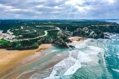 Portekiz 'de Aldatmacaya Havadan Bakış