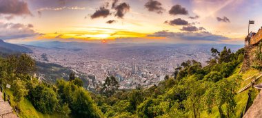 Bogota, Kolombiya 'da Montserrate manzarası