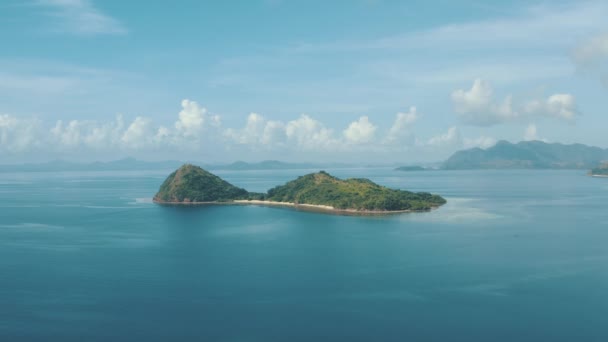Εναέρια θέα στο νησί Γουον, Παλαουάν, Φιλιππίνες — Αρχείο Βίντεο