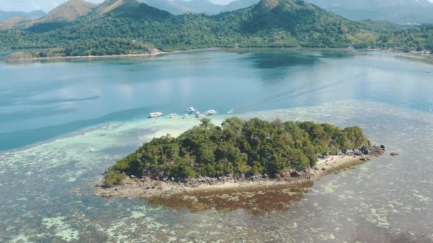 Vue Aérienne de l'île Ditaytayan à Coron, Palawan, Philippines 