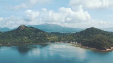Palawan, Filipinler'deki Coron Adası'nın havadan görünümü