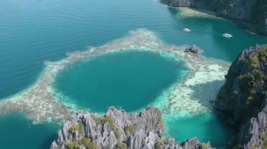 Filipinler, Palawan 'daki İkiz Göl manzarası