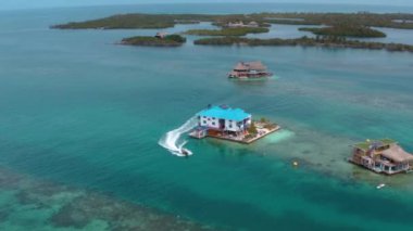 Tintinpan ve Isla Mucura, San Bernardo Adaları, Kolombiya Karayip Sahili
