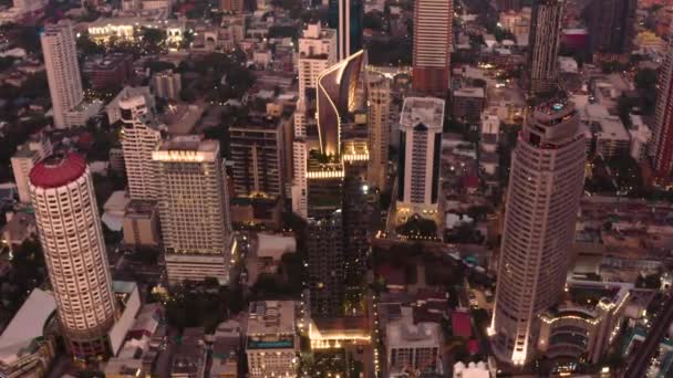 Bangkok Luftaufnahme, über Sukhumvit und Thonglor Distrikt in Thailand — Stockvideo
