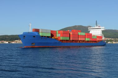 Konteyner liman taşıyan tanker