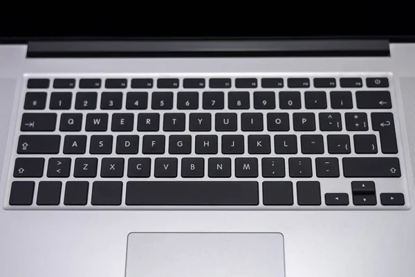 Vista del teclado del ordenador portátil de cerca — Foto de Stock