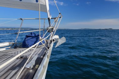 yelkenli yat deniz görünümü