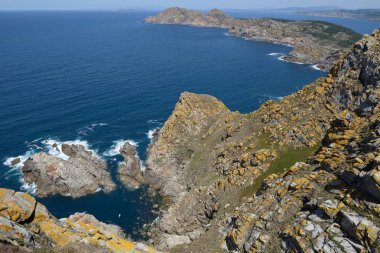 okyanus kıyısındaki kayaların Üstten Görünüm