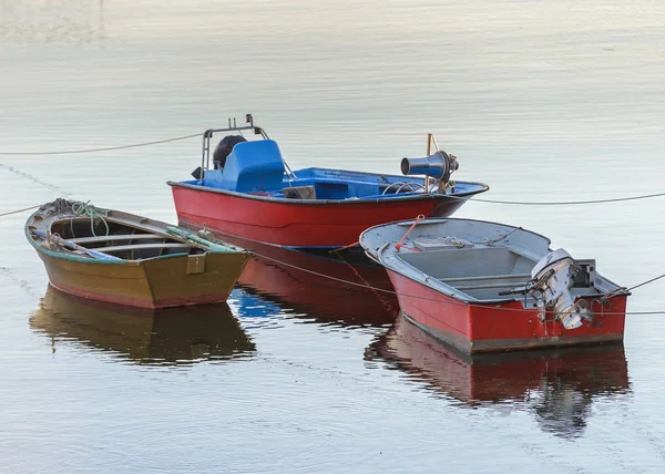 Holzfischerboot Festgemacht — Stockfoto