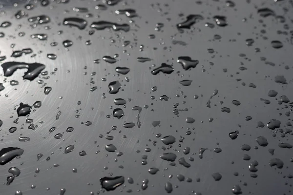 Druppels Water Een Metalen Oppervlak Closeup — Stockfoto