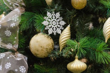 Noel süslemesi yakın planda.