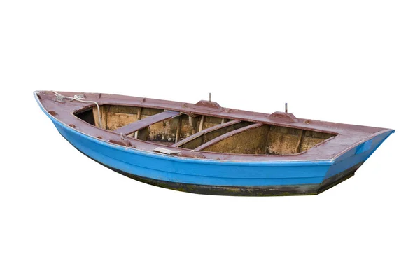 Голубая деревянная рыбацкая лодка на белом фоне — стоковое фото