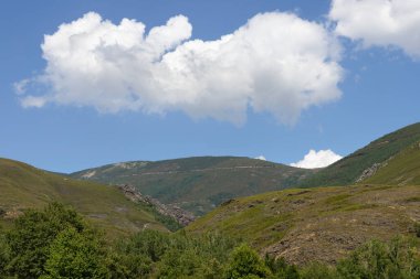 dağ vadisi görünümü, panorama, Los Ancares, İspanya
