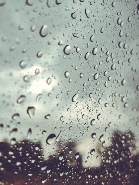 Krople Deszczu Szybę Samochodową Krople Deszczu Przezroczystym Oknie Szkle Pogoda — Zdjęcie stockowe