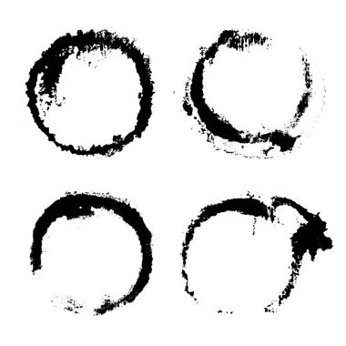 Siyah suluboya daireler 