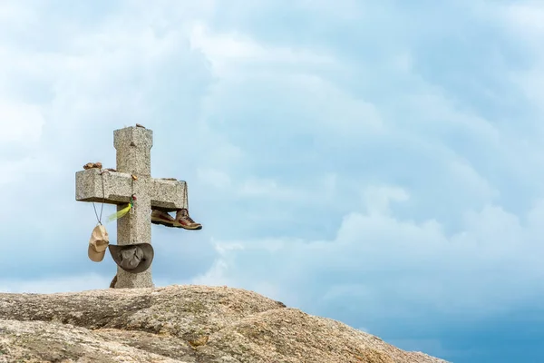 Camino de Santiago konečného určení v blízkosti oceánu — Stock fotografie