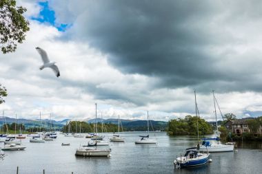 Lake Windermere yatlar. 