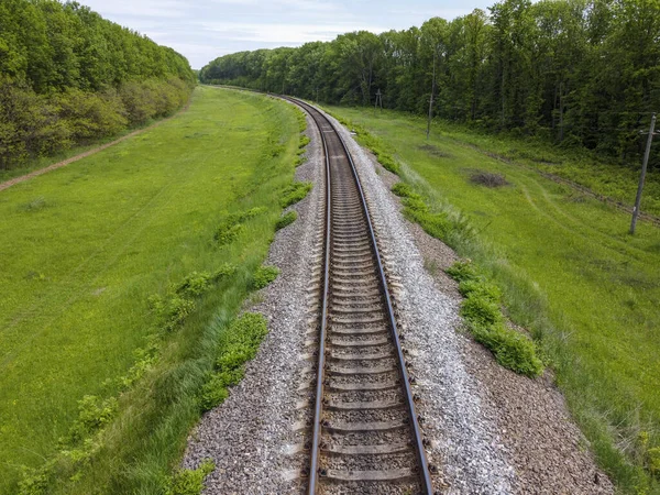 Eisenbahngleise Eine Straße Für Lebensmittel Die Durch Wunderschöne Natur Grünes — Stockfoto