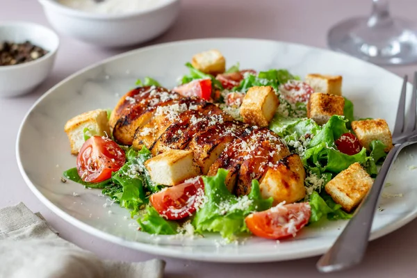 Caesar salad with chicken. Healthy eating. Diet. Recipes of national dishes