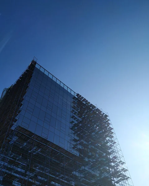 Das Bau Befindliche Gebäude Gegen Den Blauen Himmel Architektur Hausbau — Stockfoto