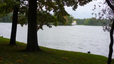 Saint Petersburg. Tsarskoye Selo. Puşkin. Göl ve Park. Rusya.