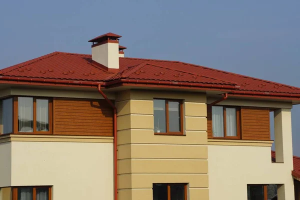 Red Tile Roof Attic Large Private House Windows — Stock Photo, Image