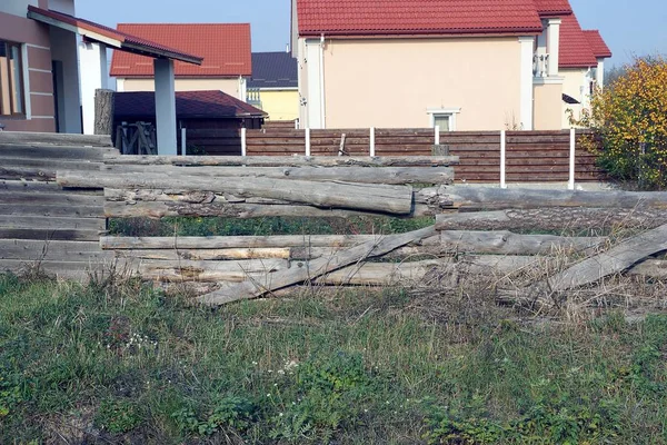 Gray Broken Wooden Plank Fence Green Grass Rural Street — Stock Photo, Image