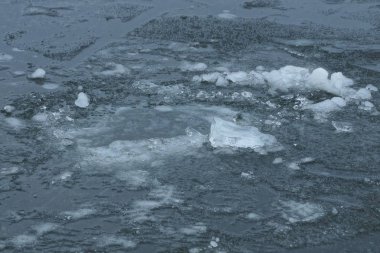 Gri beyaz, donmuş buz parçalarının doğal dokusu.