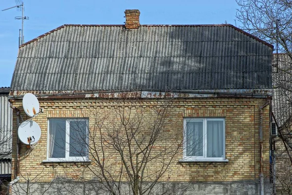 Facade Private House Brown Bricks Windows Gray Slate Roof Blue — Stock Photo, Image