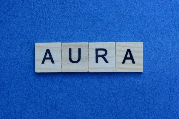 Szó Aura Készült Szürke Betűkkel Fekszik Kék Háttér — Stock Fotó