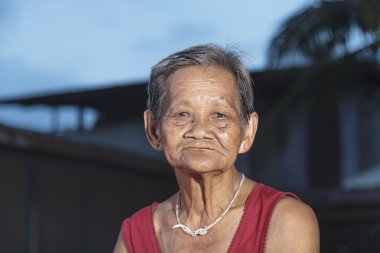 Gülümseyen yaşlı insanlar, Tayland