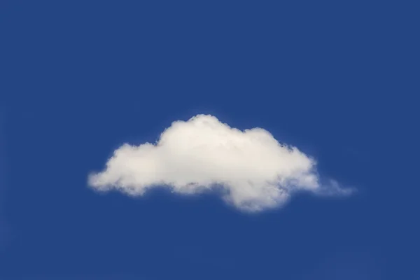 Λευκό σύννεφο στον γαλάζιο ουρανό — Φωτογραφία Αρχείου