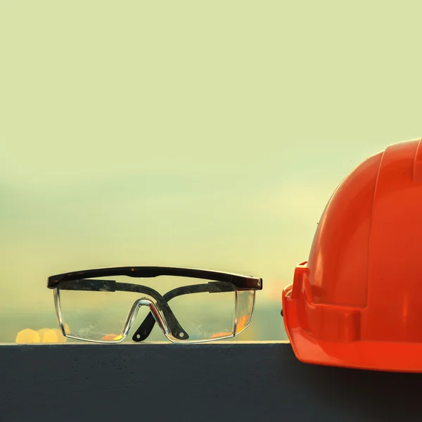 Safety helmet on Construction site — Stock Photo, Image