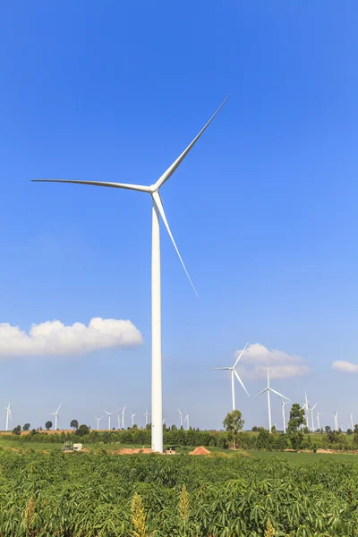 Generator energii turbiny wiatrowej — Zdjęcie stockowe