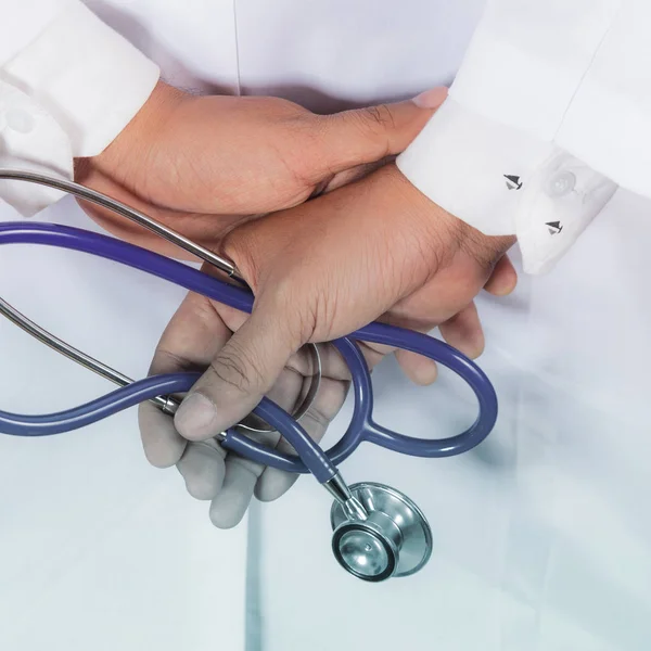 Opieki zdrowotnej i medycyny, lekarz z stetoskop — Zdjęcie stockowe