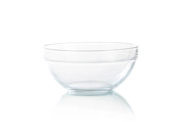 Copo de vidro vazio em um fundo branco — Fotografia de Stock