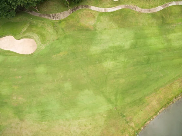 아름 다운 골프 코스의 항공 보기 — 스톡 사진