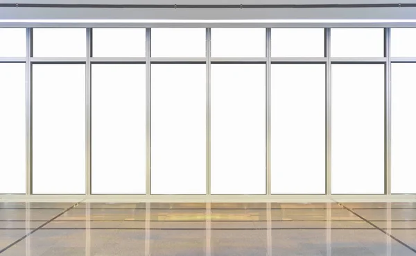 Szklana ściana w nowoczesnym budynku biurowym — Zdjęcie stockowe