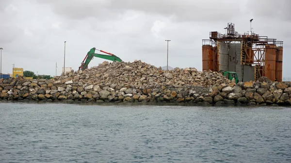 Industry harbor on sal island — Stock Photo, Image