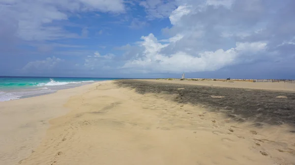 Tropikalnej plaży w Afryce — Zdjęcie stockowe