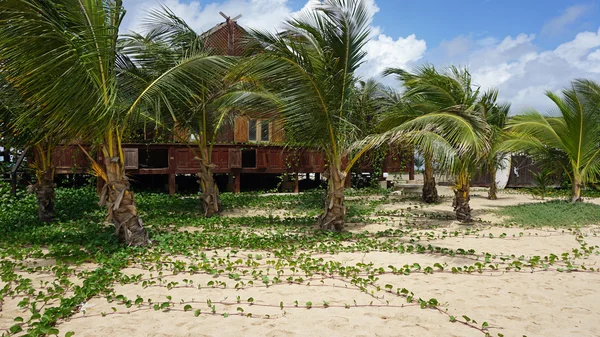 Domek na plaży na wyspie sal — Zdjęcie stockowe