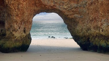 Portekiz 'de Algarve Sahili