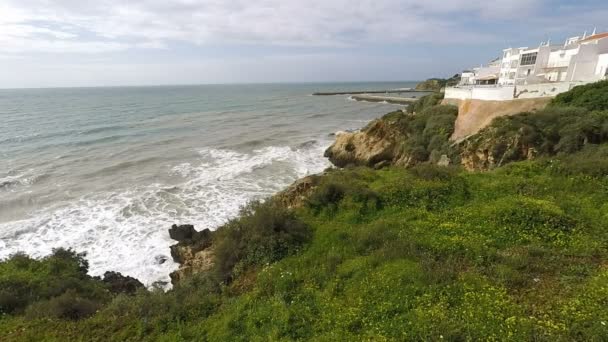 Costa selvaggia dell'algarve — Video Stock