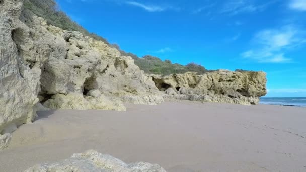 Praia de oura em portugal — Vídeo de Stock